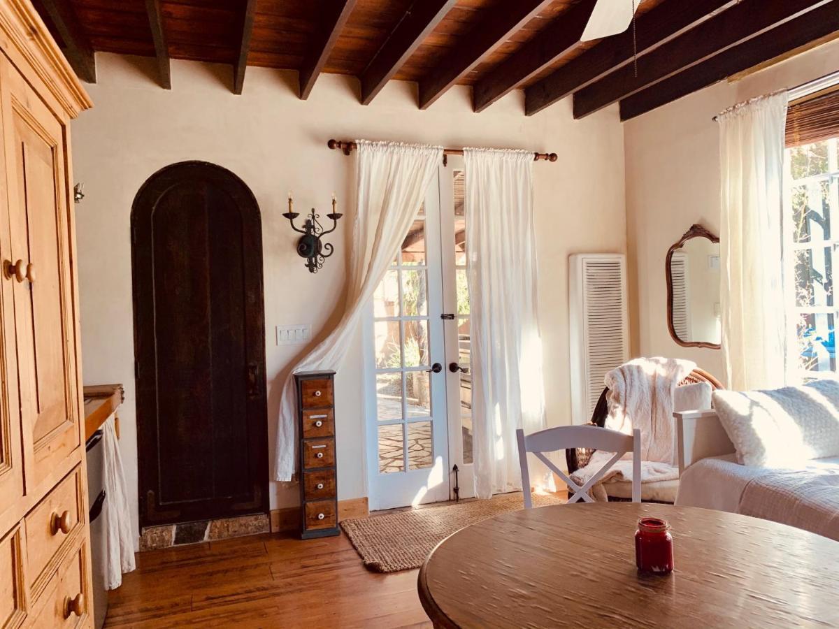 Under The Tuscan Sun Cottage In West Los Angeles Eksteriør bilde